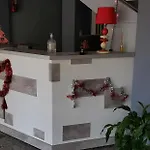 Luar Hotel