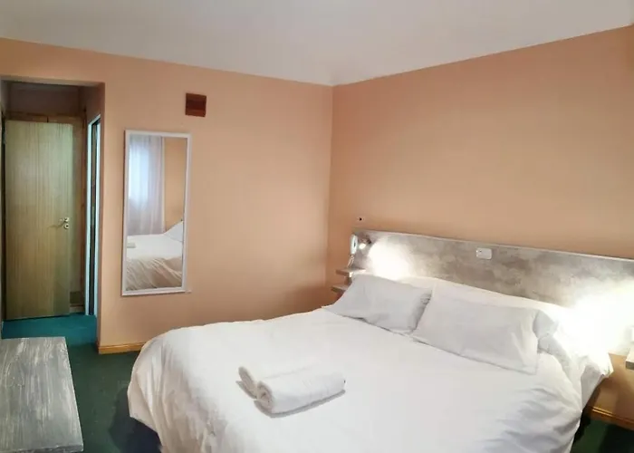 Luar Hotel